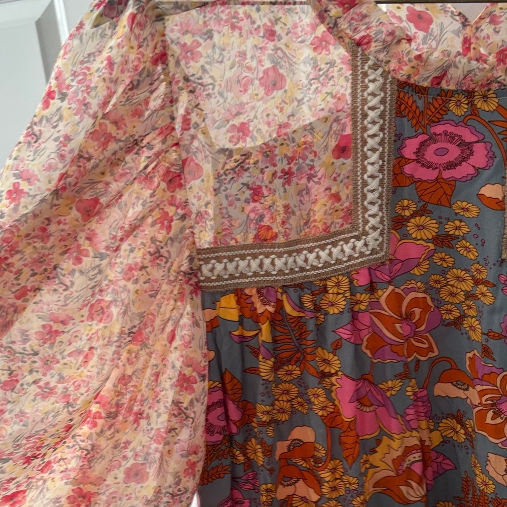 JODIFL Floral Ruffle Blouse in Red and Yellow - Picture 3 of 4